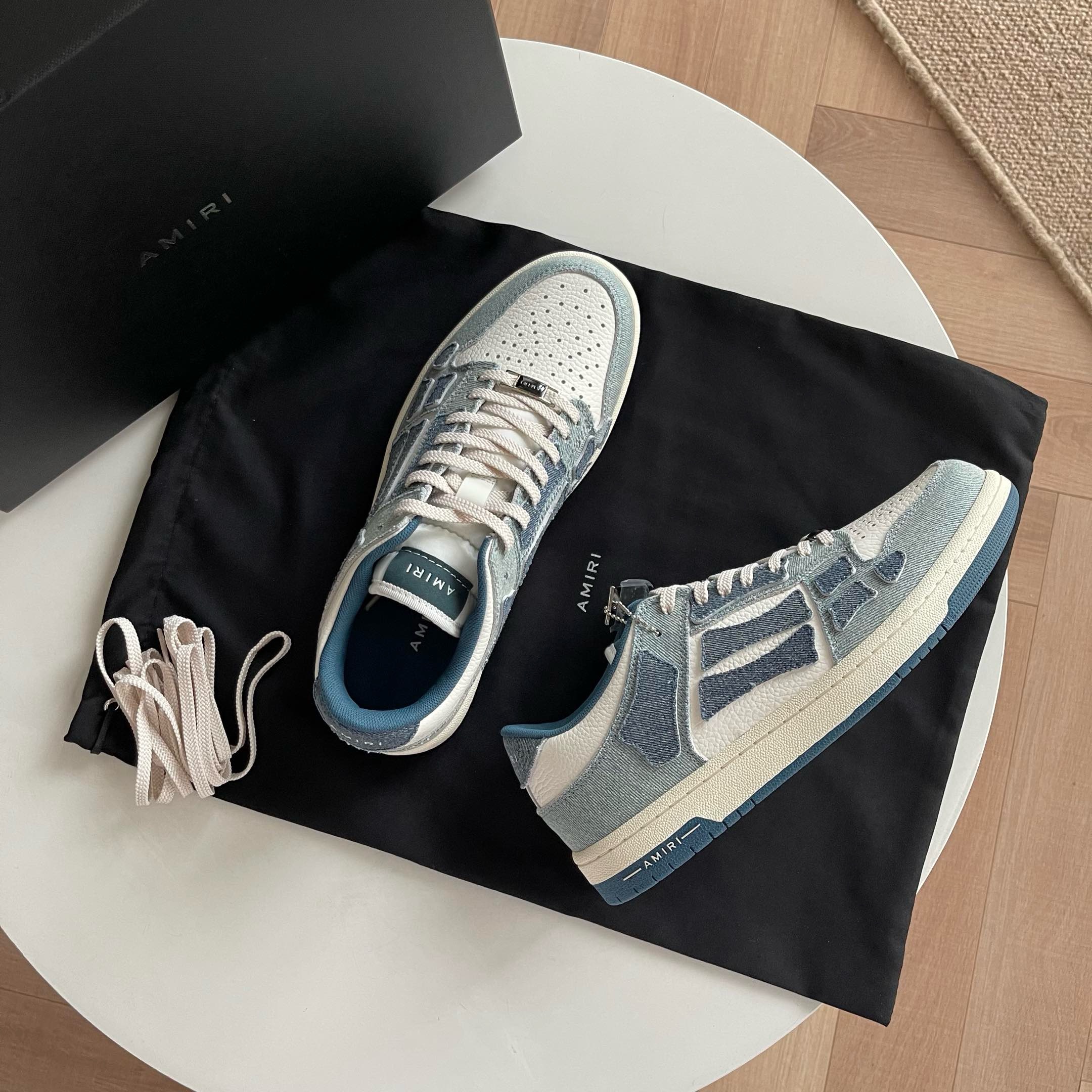 Amiri Skel Top Low Sneakers Blue jeans