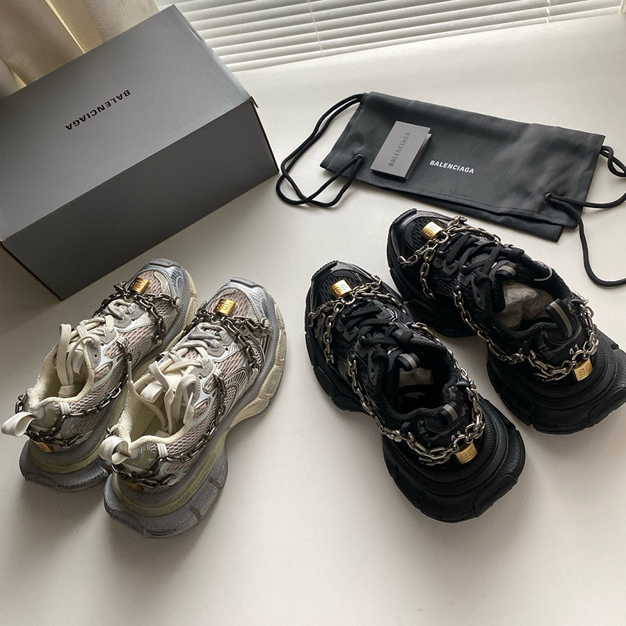 BALENCIAGA 3XL EXTREME CHAIN LACE SNEAKER BALENCIAGA 3XL EXTREME CHAIN LACE SNEAKER
