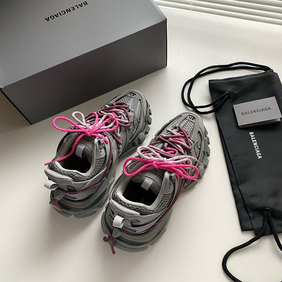 BALENCIAGA  TRACK TRAIL LACES  SNEAKER