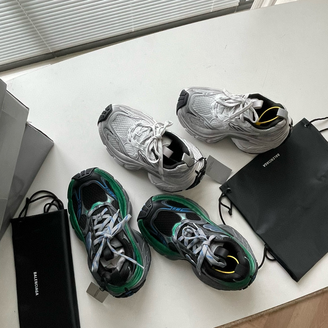 BALENCIAGA 6XL BALENCIAGA 6XL