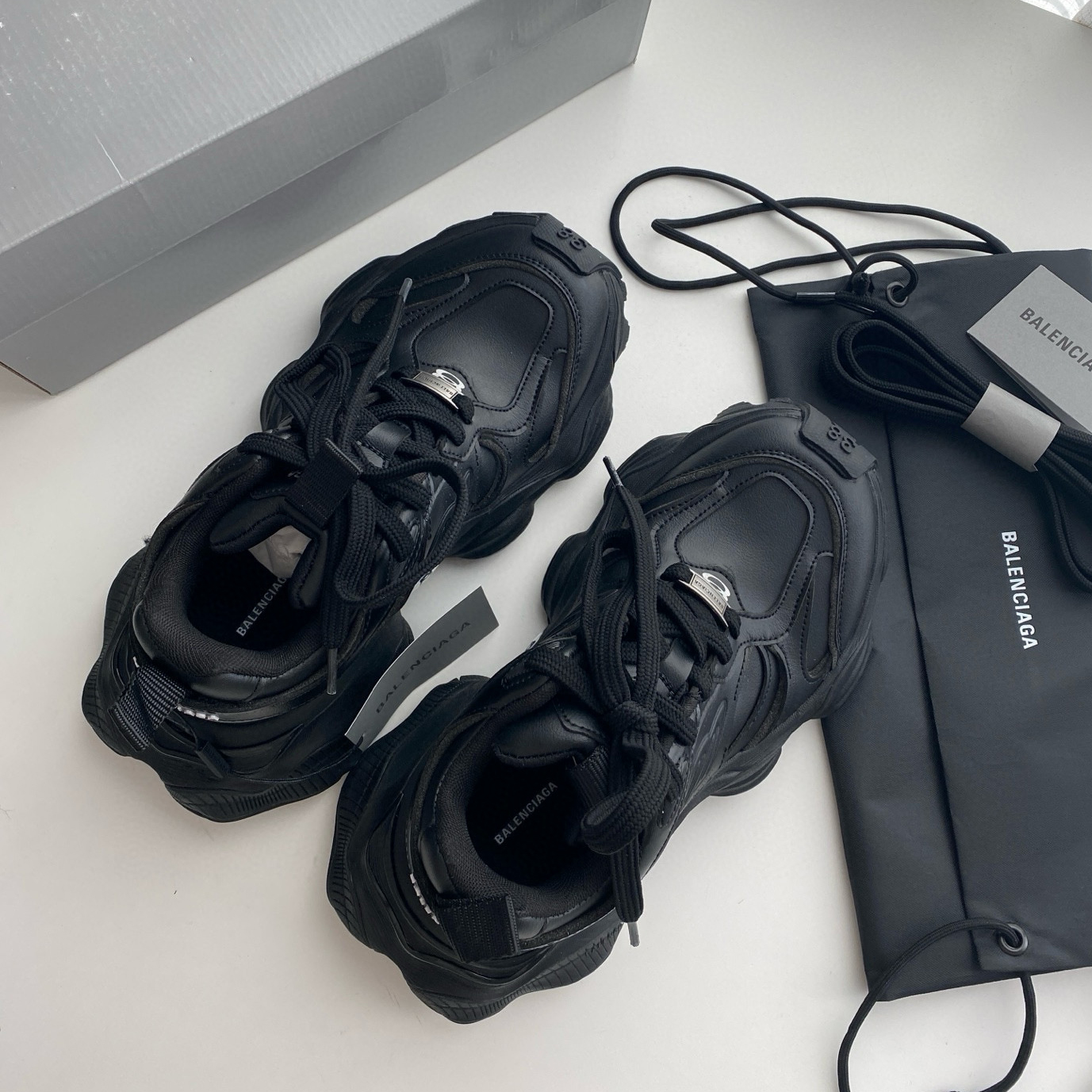 BALENCIAGA CARGO