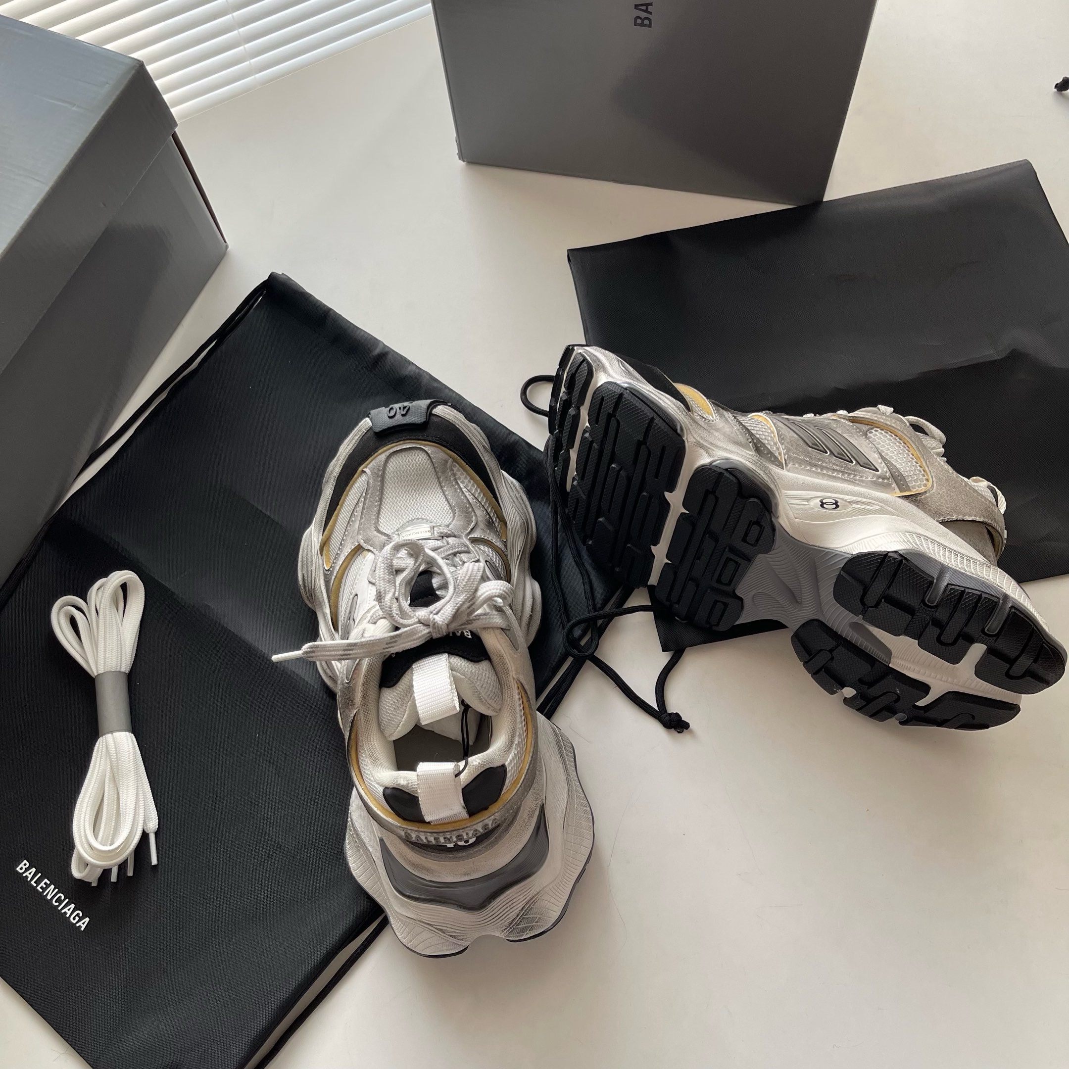 BALENCIAGA CARGO