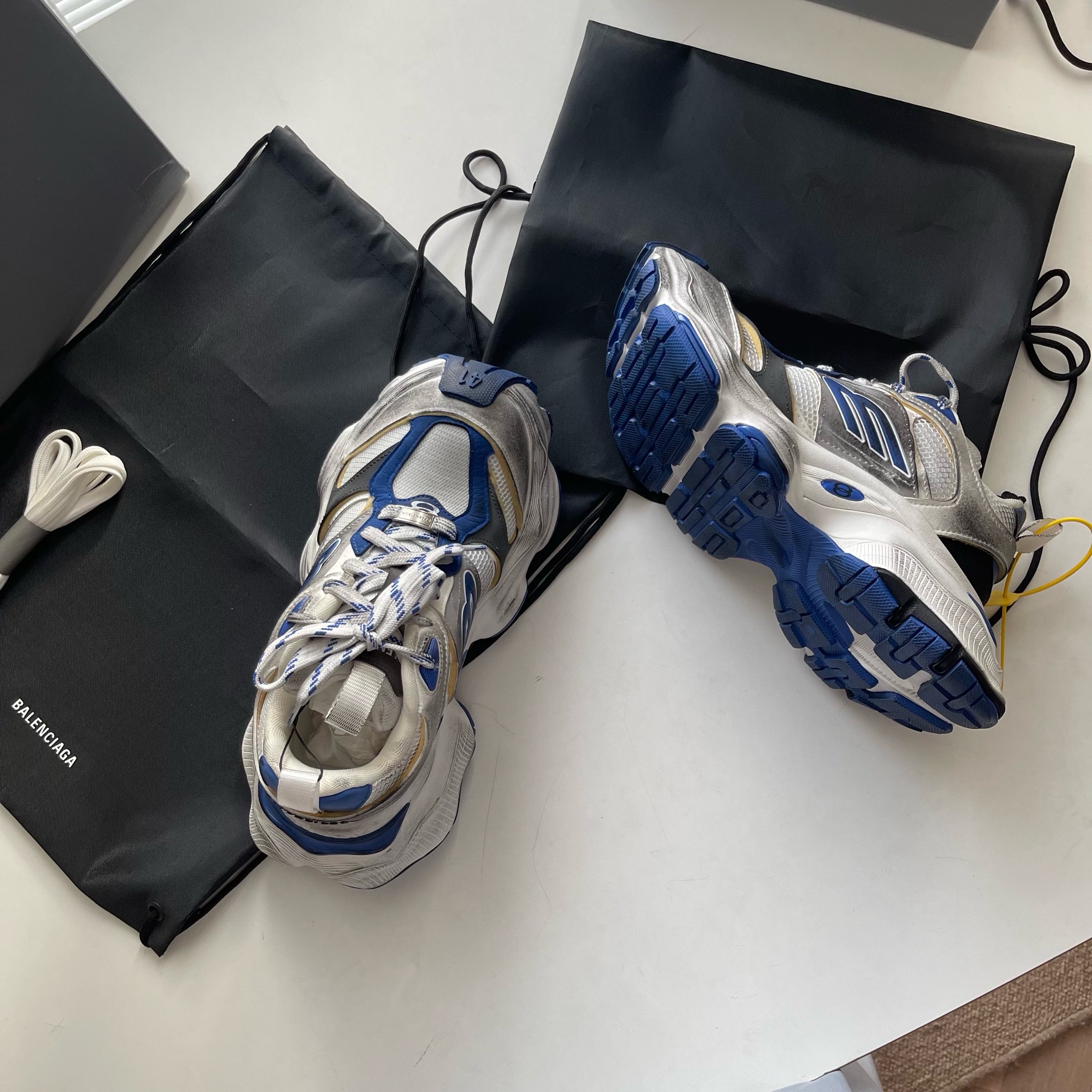 BALENCIAGA CARGO