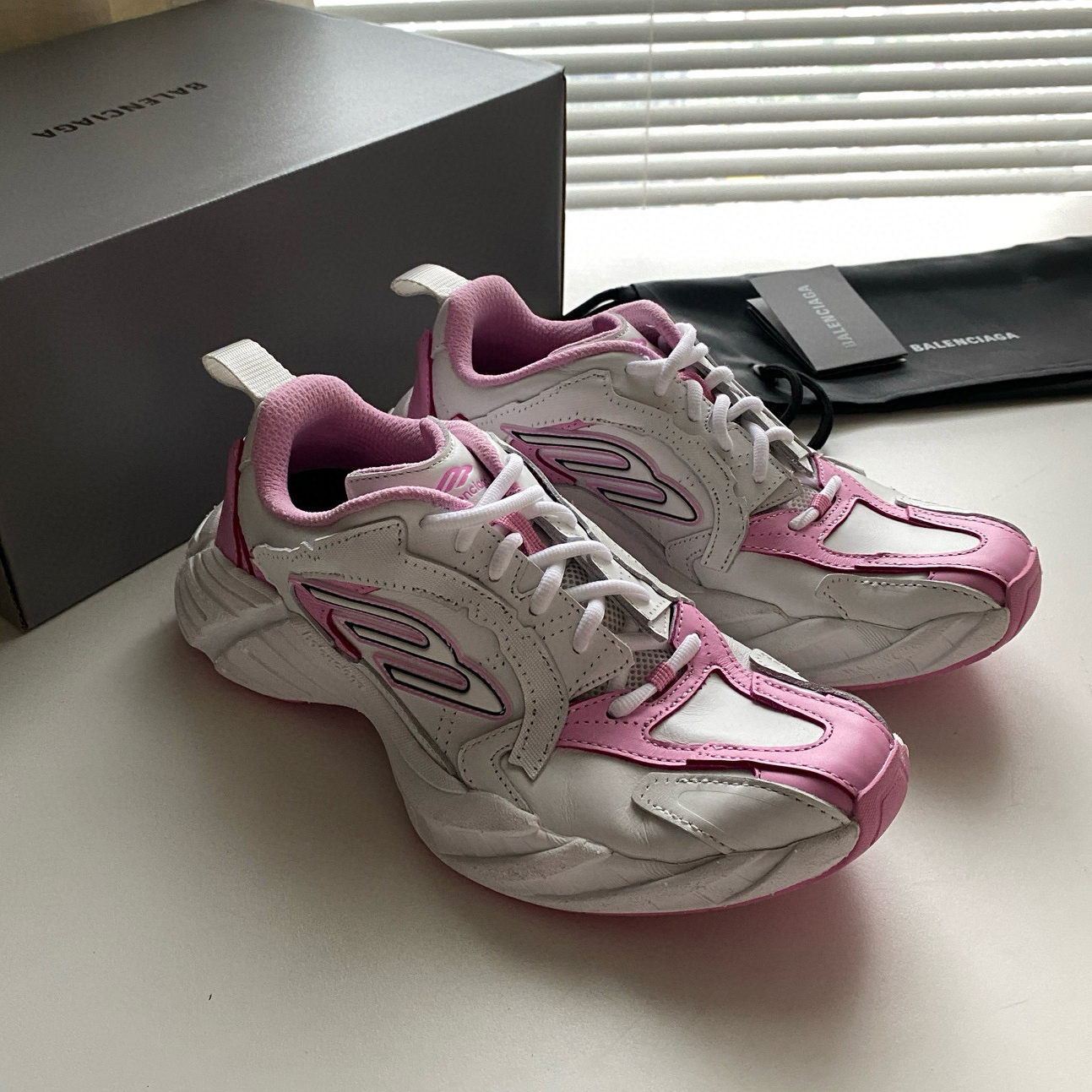 BALENCIAGA MONDAYHEEL SNEAKER PINK