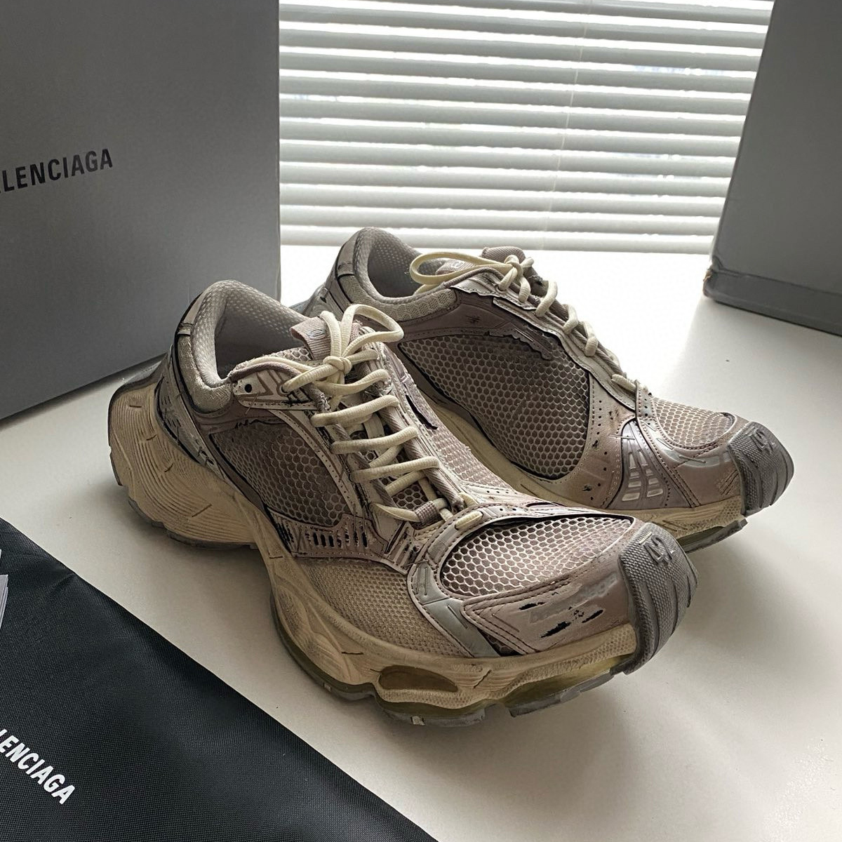 BALENCIAGA STAPLER