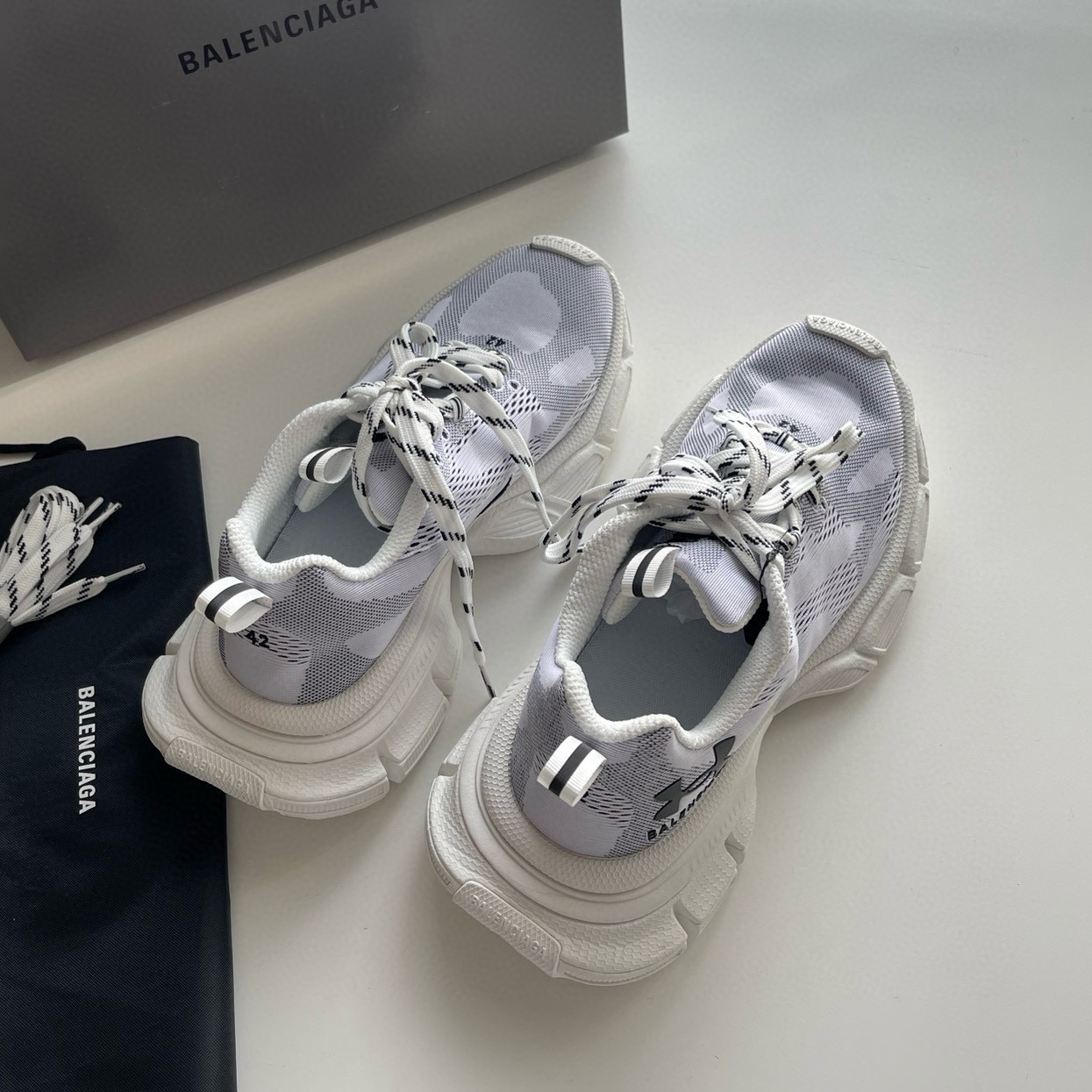 BALENCIAGA UA 3XL SNEAKER