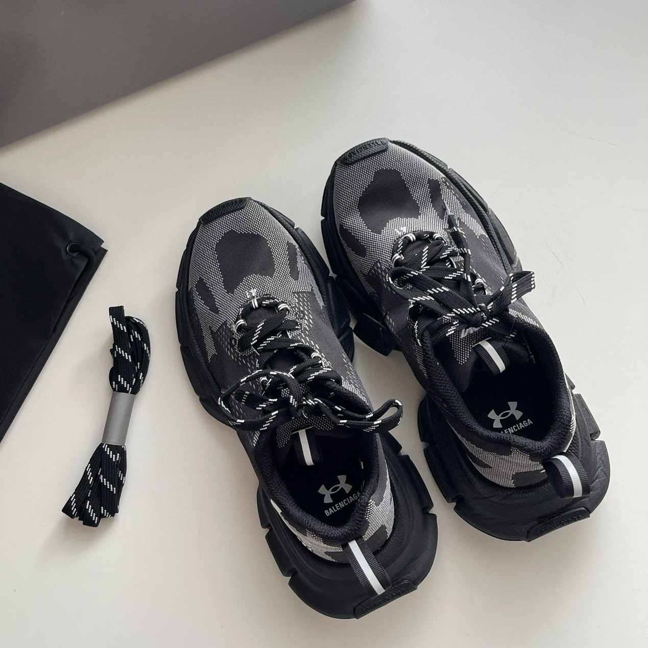 BALENCIAGA UA 3XL SNEAKER