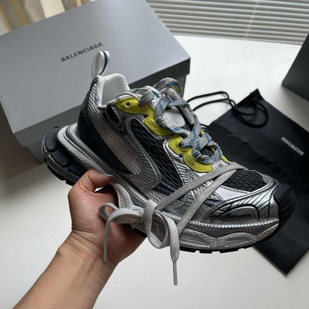 Balenciaga 3XL Balenciaga 3XL