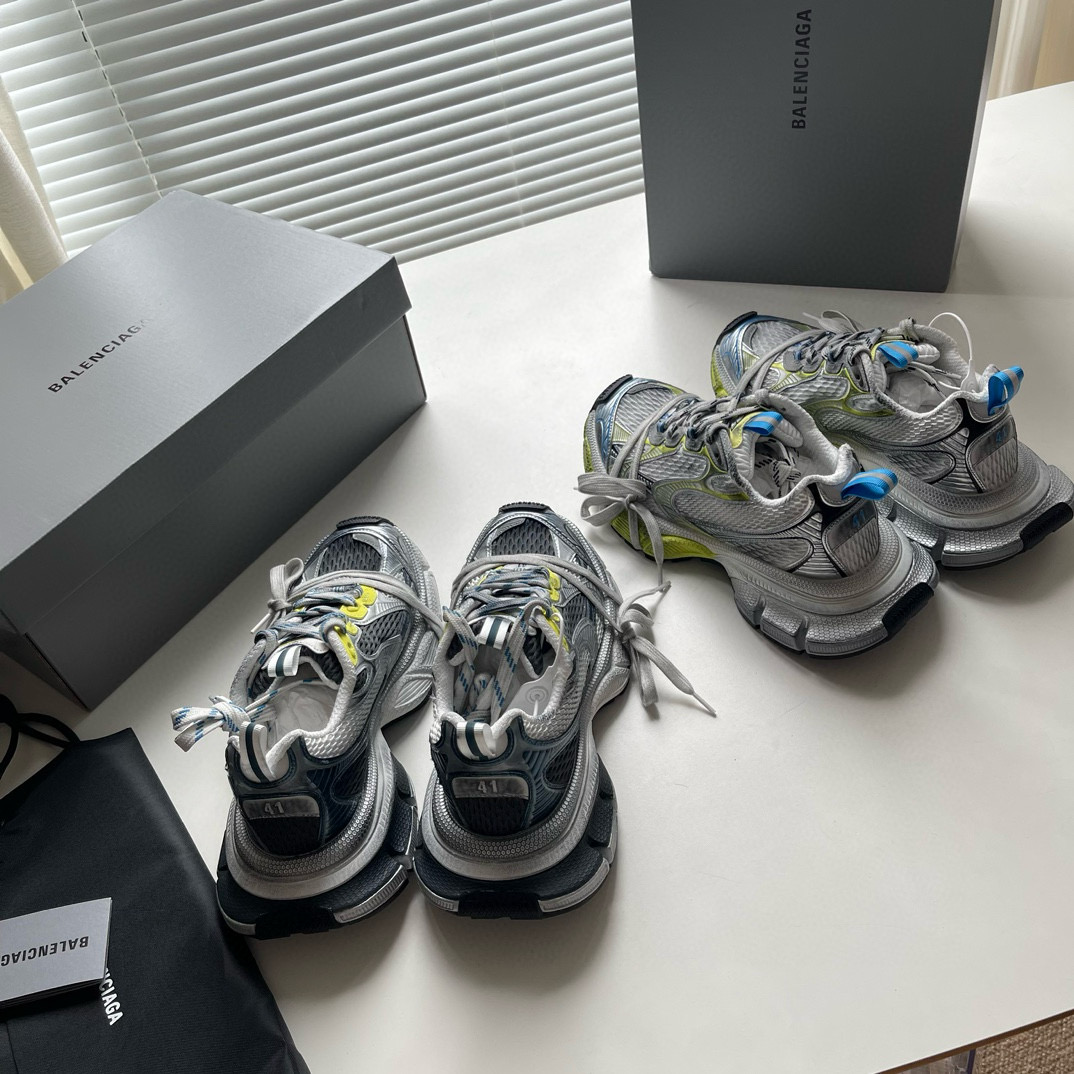 Balenciaga 3XL Balenciaga 3XL