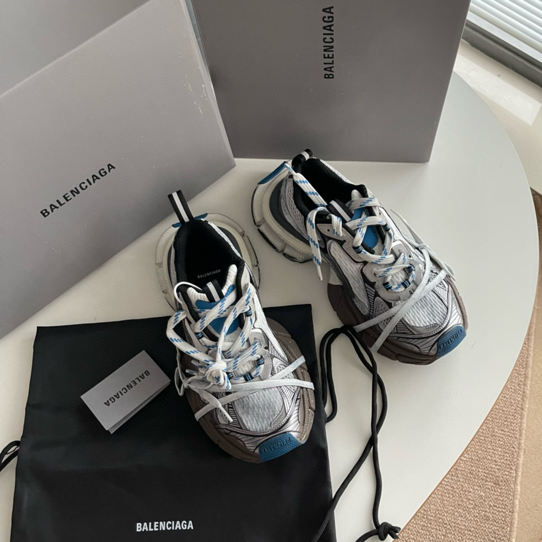 Balenciaga 3XL