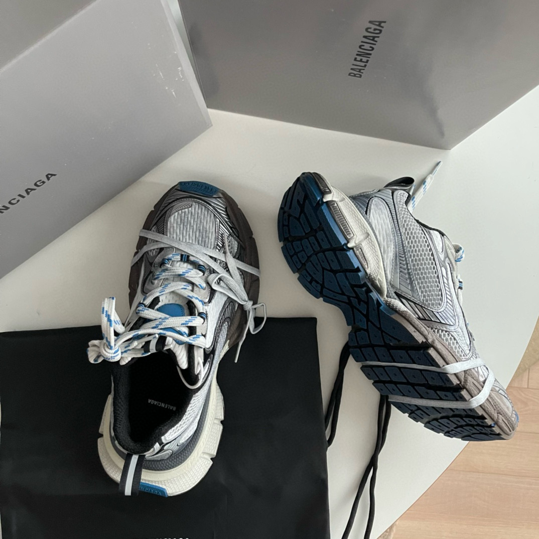 Balenciaga 3XL