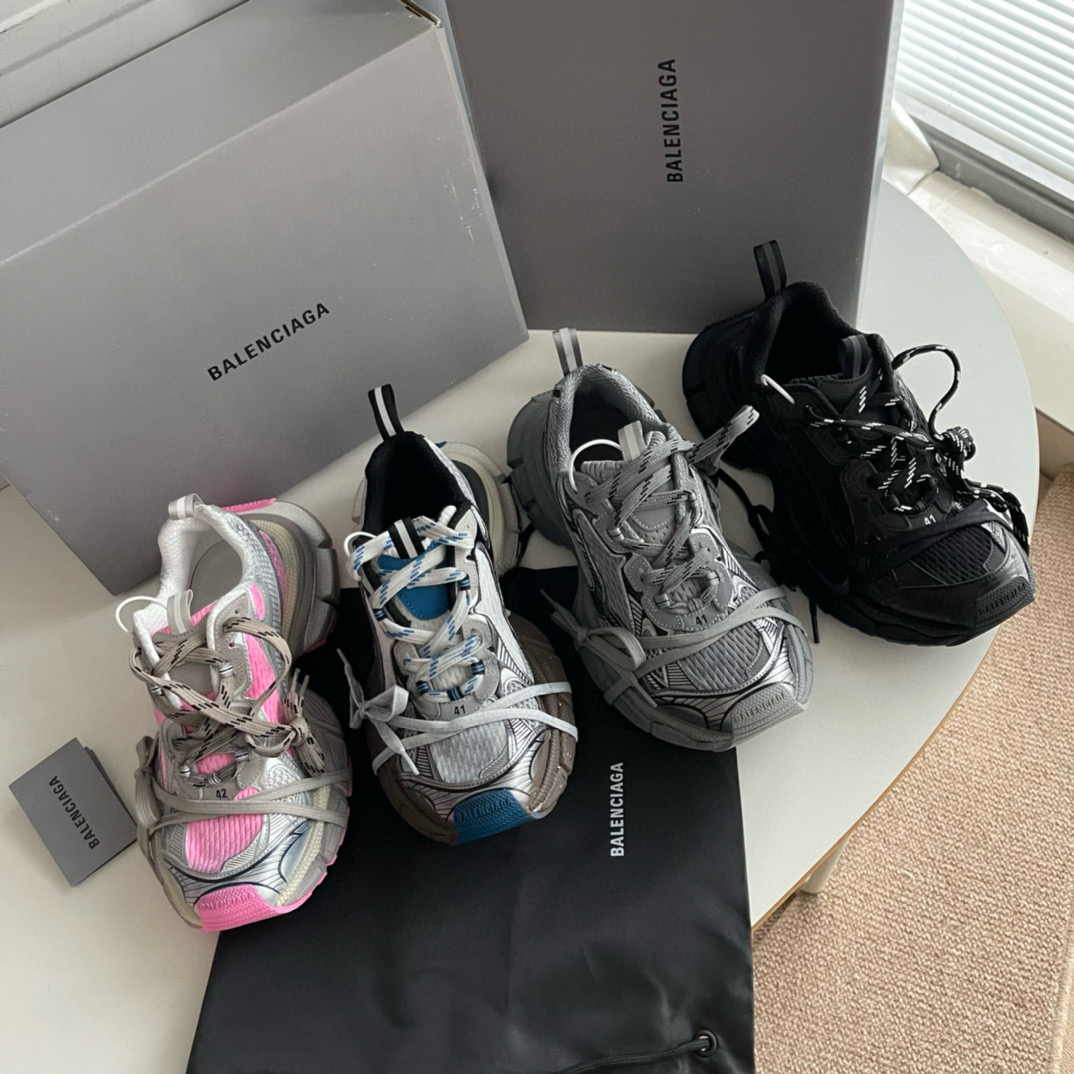 Balenciaga 3XL Balenciaga 3XL
