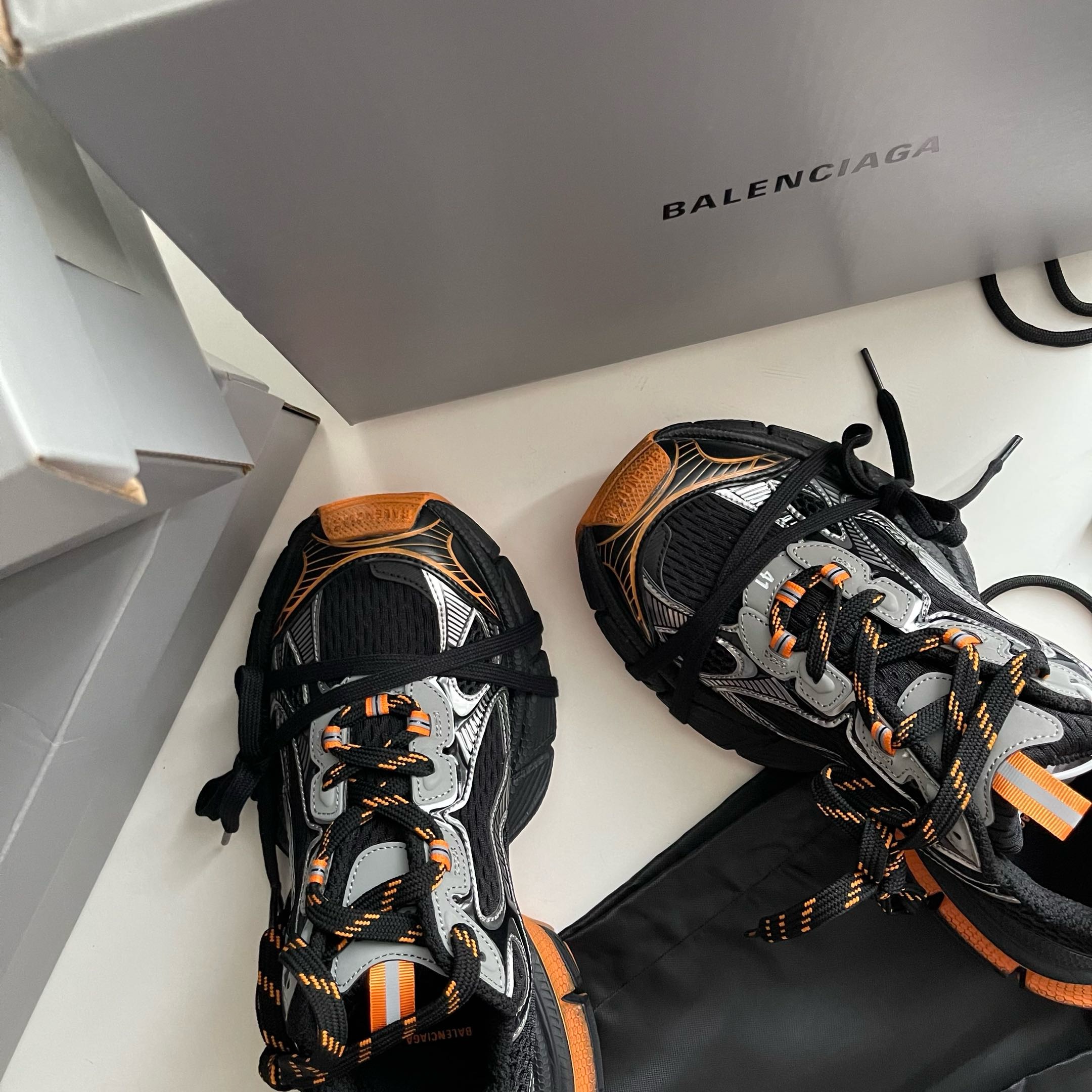 balenciaga 3XL 