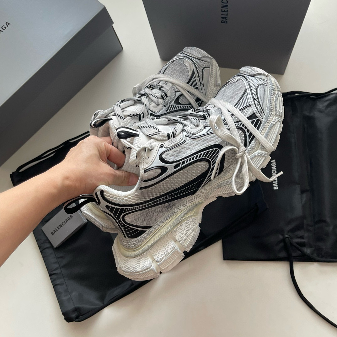 balenciaga 3XL balenciaga 3XL