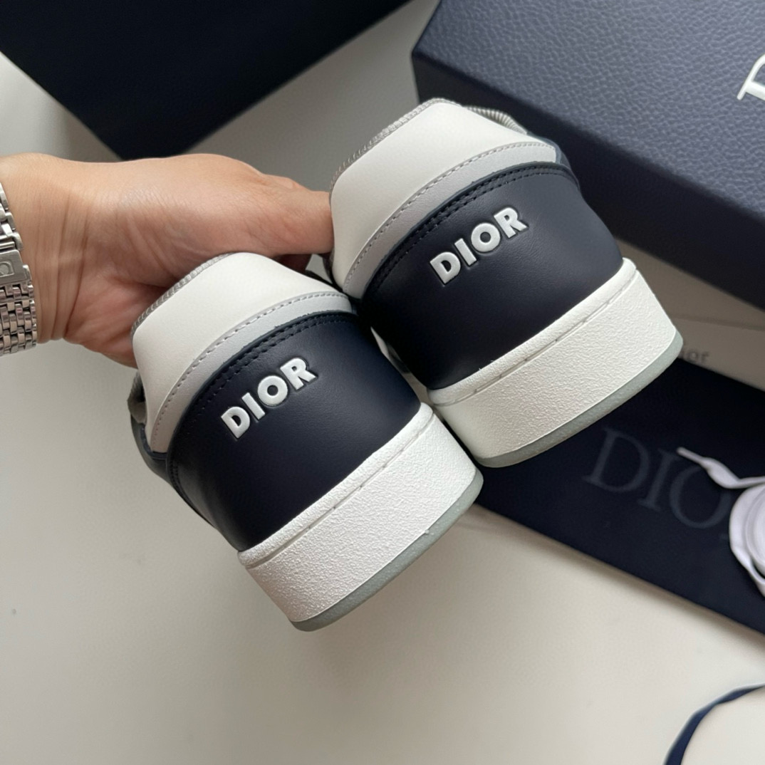 CHRISTIAN DIOR B27 Black White Sneaker CHRISTIAN DIOR B27 Black White Sneaker