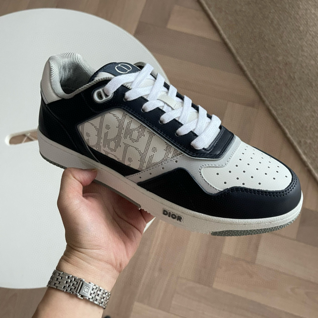 CHRISTIAN DIOR B27 Black White Sneaker CHRISTIAN DIOR B27 Black White Sneaker