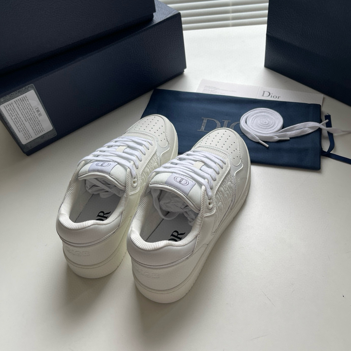 CHRISTIAN DIOR B27 White Sneaker CHRISTIAN DIOR B27 White Sneaker