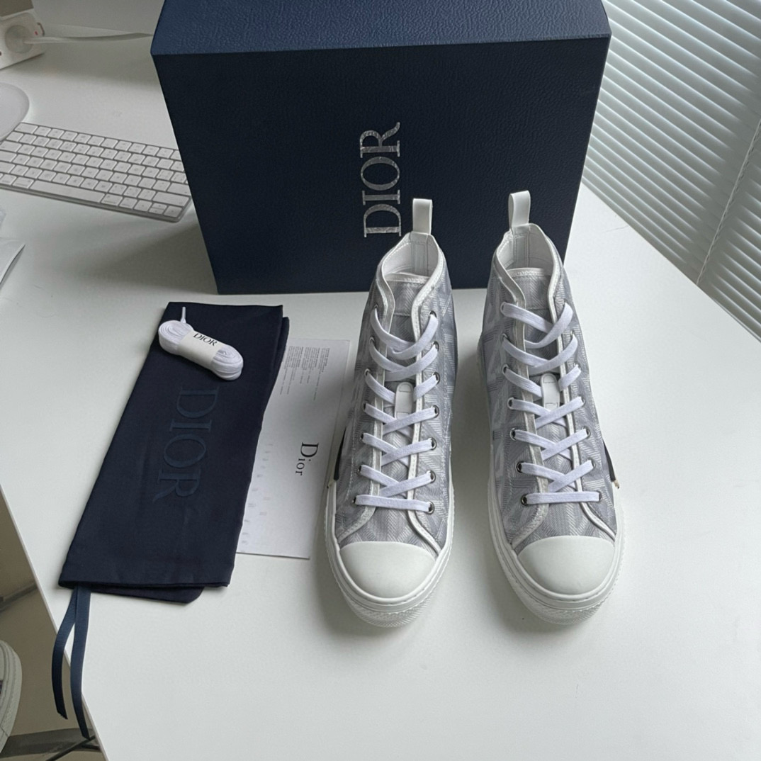 CHRISTIAN DIOR B23 League High-Top Sneaker CHRISTIAN DIOR B23 League High-Top Sneaker