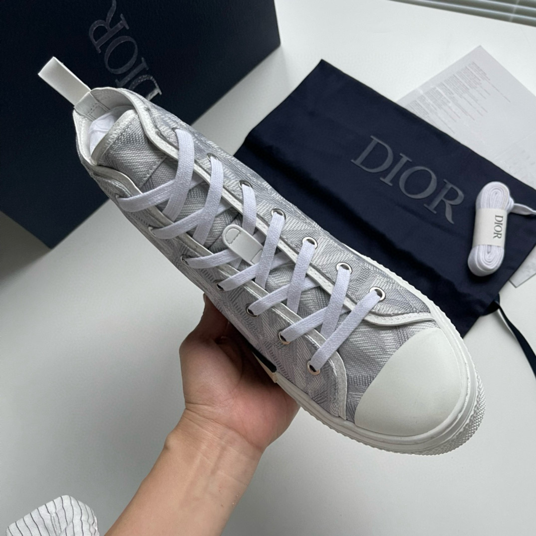 CHRISTIAN DIOR B23 League High-Top Sneaker CHRISTIAN DIOR B23 League High-Top Sneaker