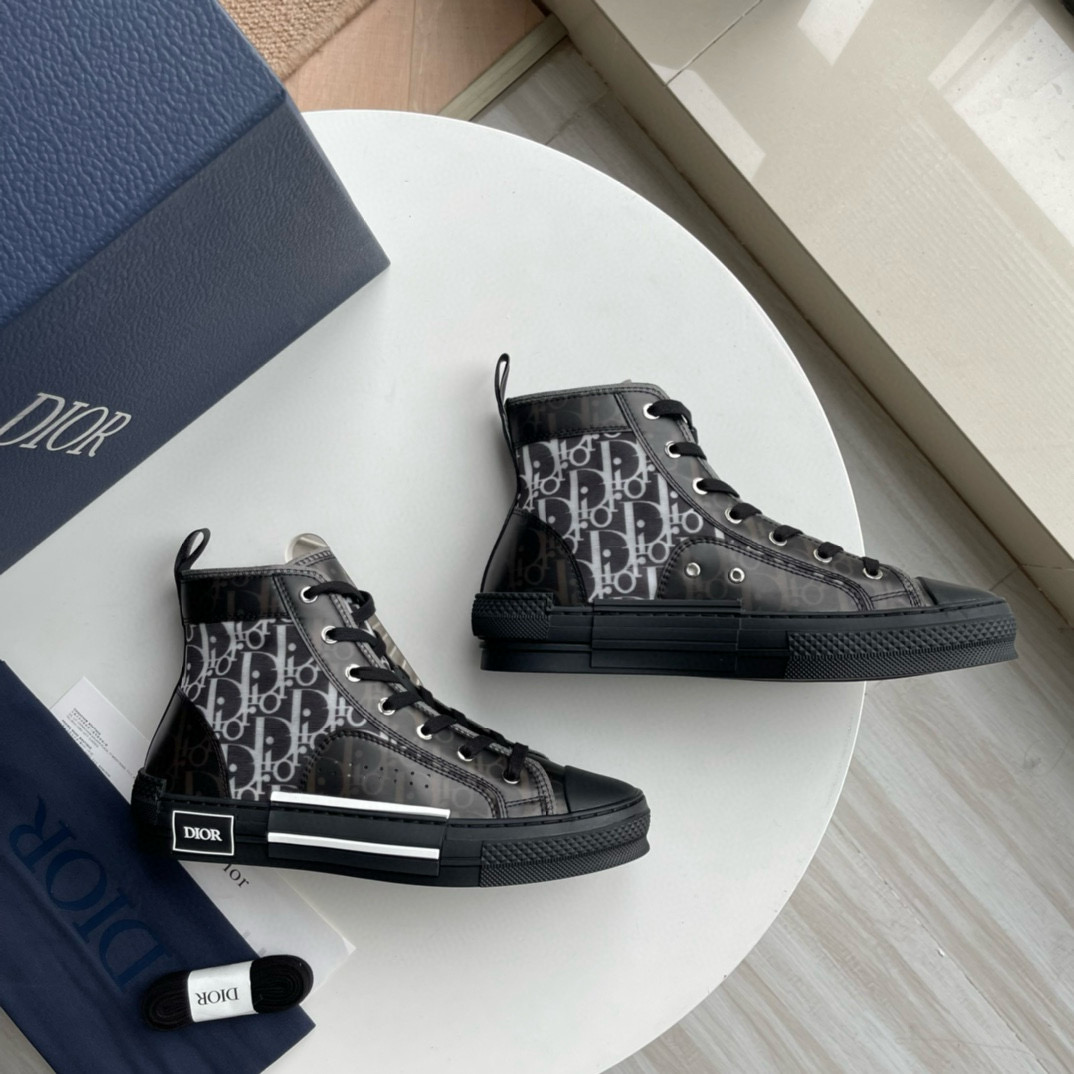 CHRISTIAN DIOR B23 League High-Top Sneaker CHRISTIAN DIOR B23 League High-Top Sneaker