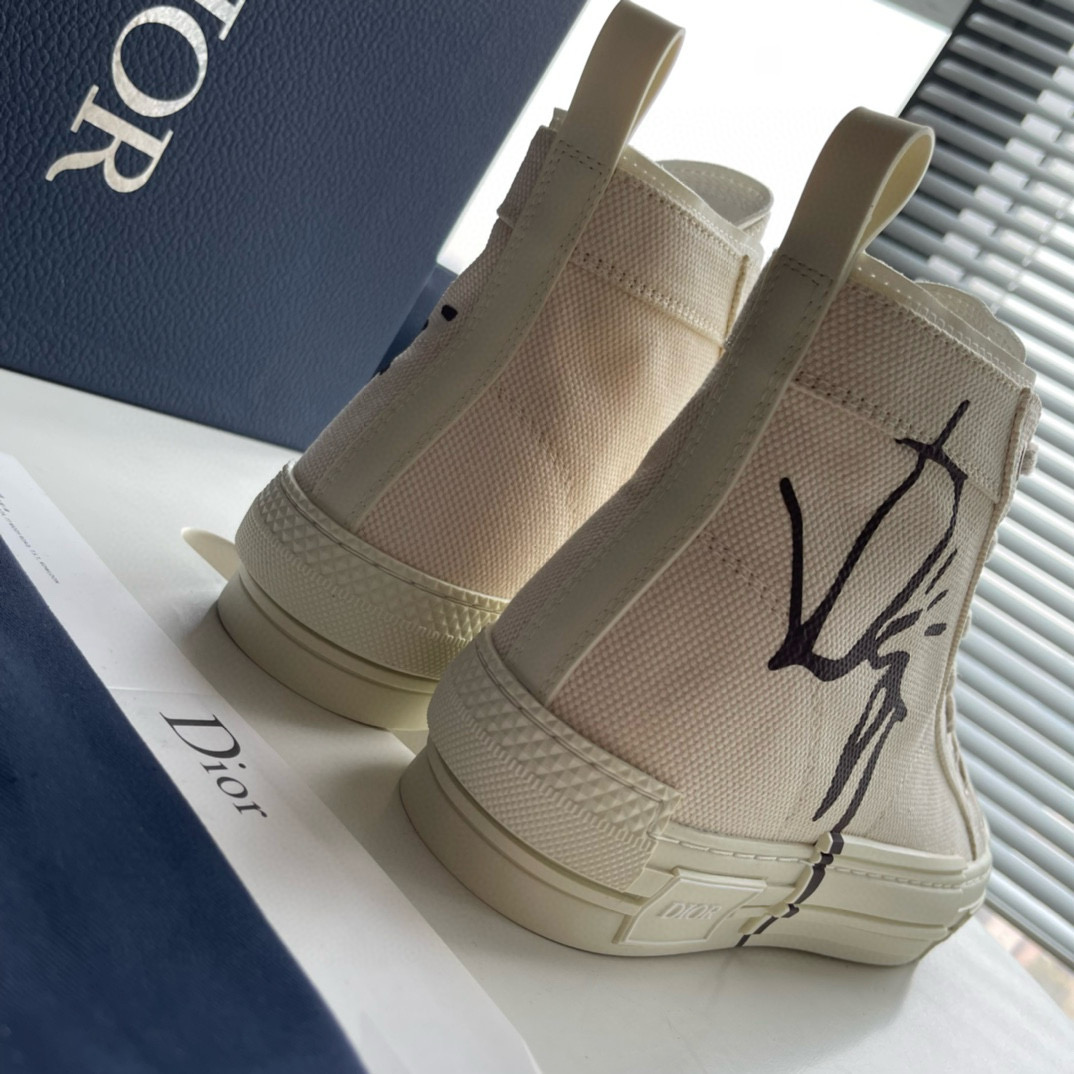 CHRISTIAN DIOR B23 League High-Top Sneaker CHRISTIAN DIOR B23 League High-Top Sneaker