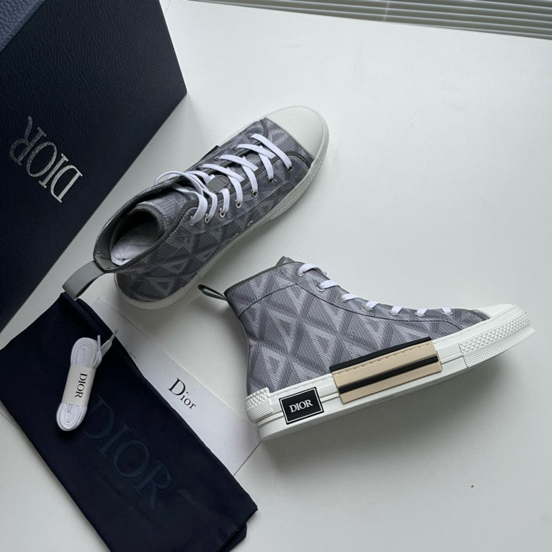 CHRISTIAN DIOR B23 League High-Top Sneaker CHRISTIAN DIOR B23 League High-Top Sneaker