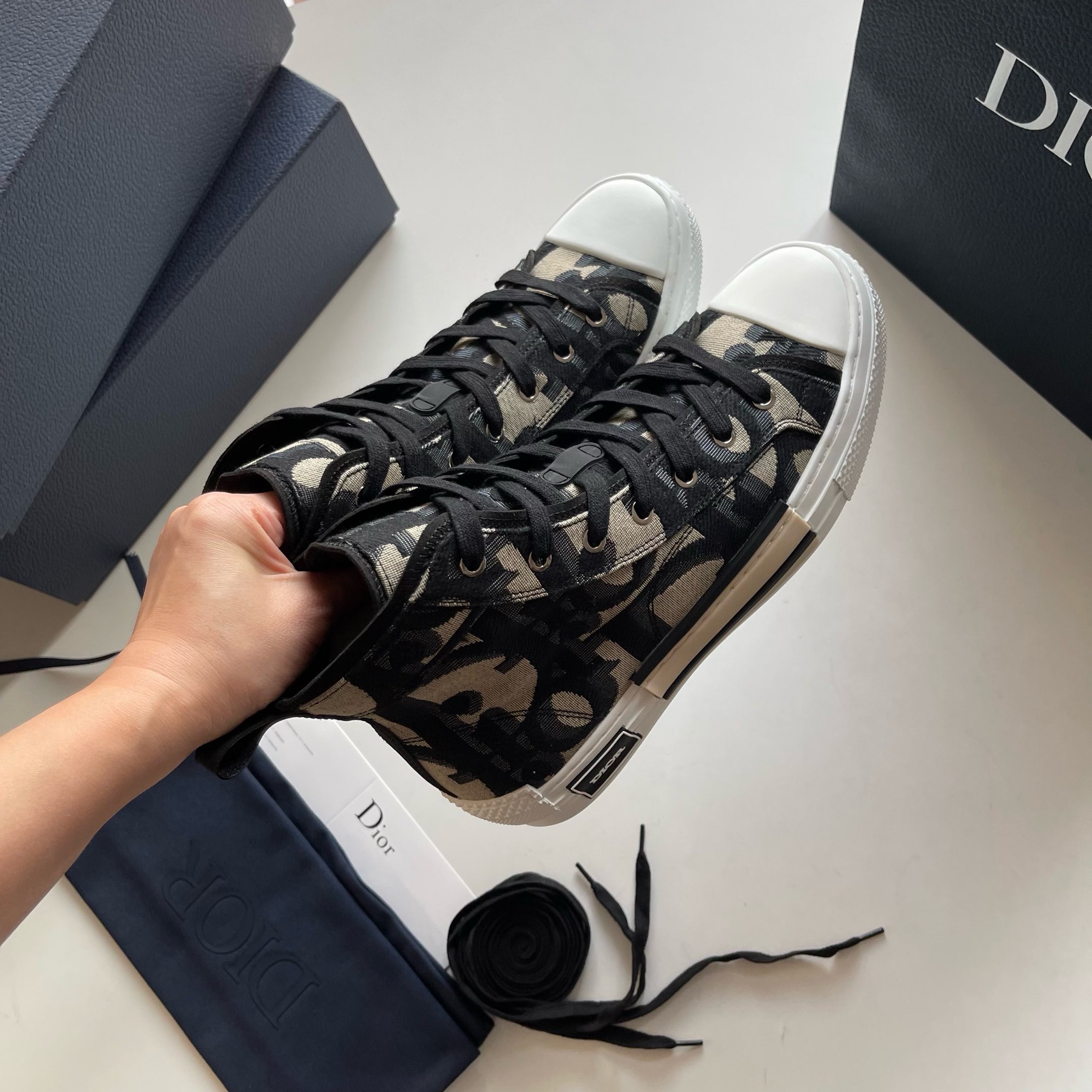 CHRISTIAN DIOR B23 League High-Top Sneaker