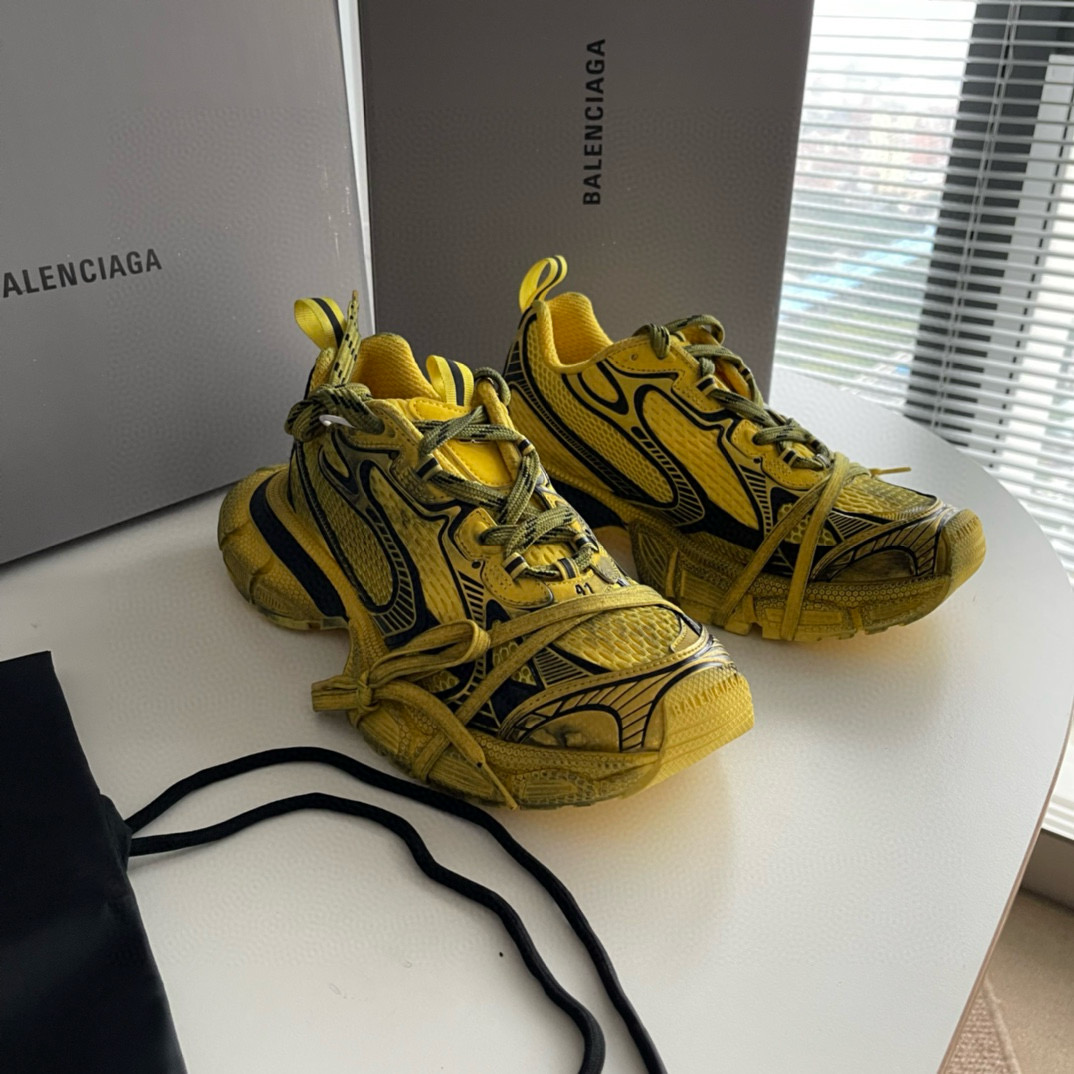 balenciaga 3XL yellow