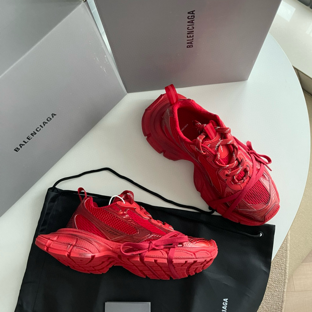 balenciaga 3xl red balenciaga 3xl red