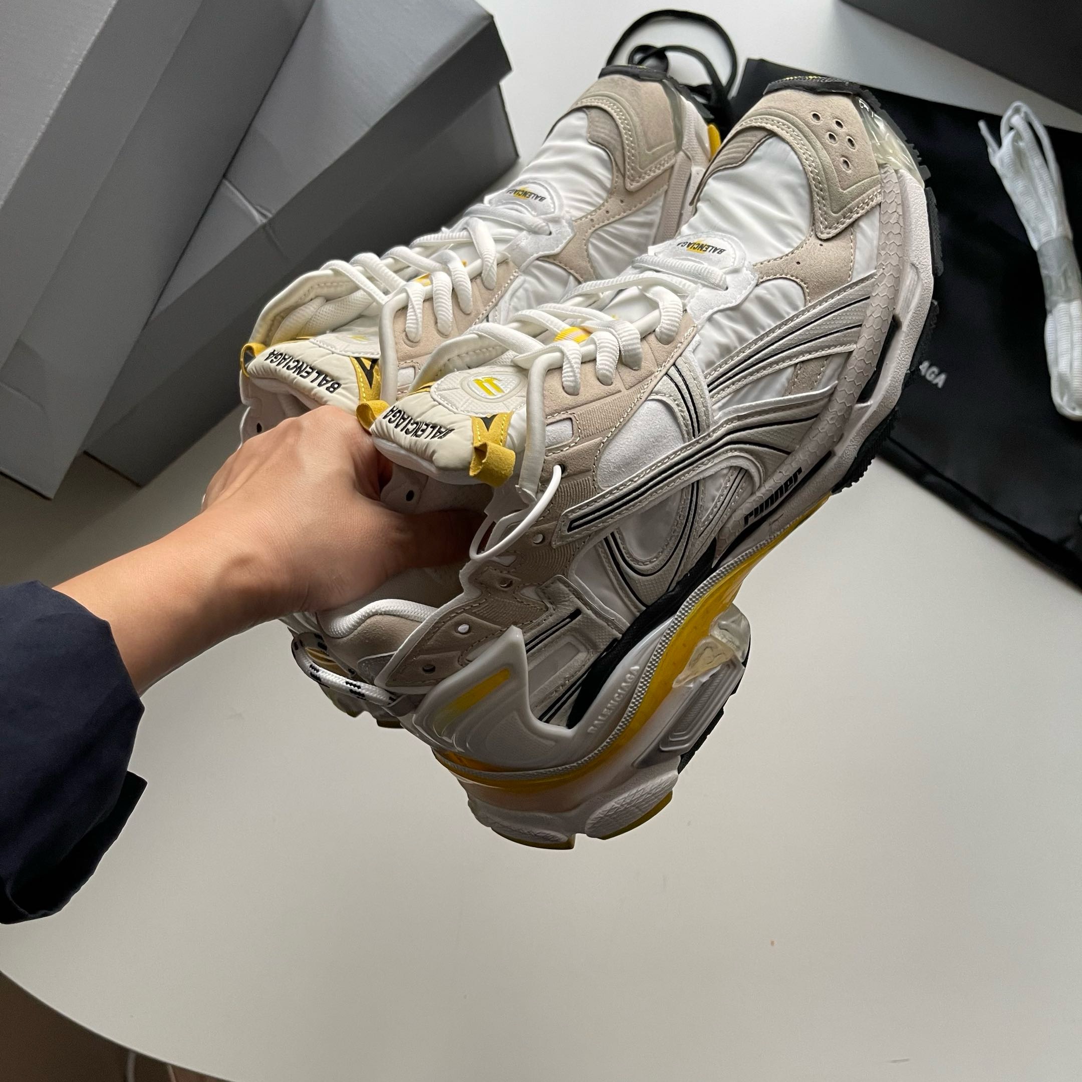 BALENCIAGA RUNNER GREY WHITE YELLOW BALENCIAGA RUNNER GREY WHITE YELLOW
