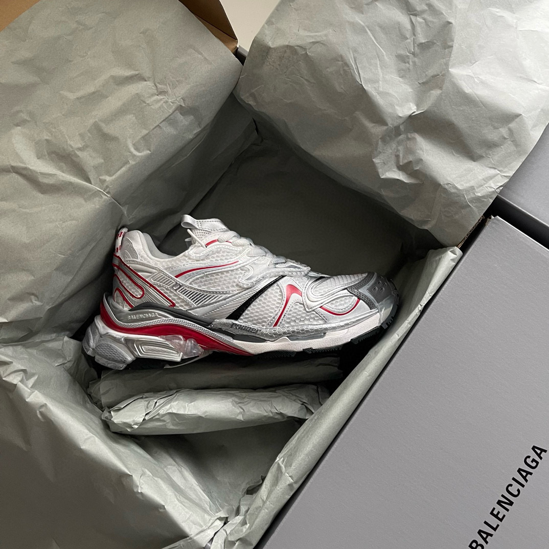 BALENCIAGA RUNNER RED WHITE SILVER BALENCIAGA RUNNER RED WHITE SILVER