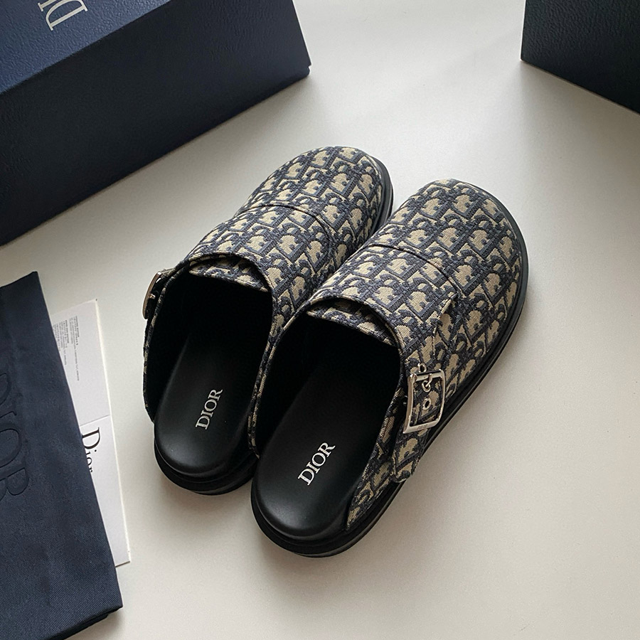 Dior aqua sandals