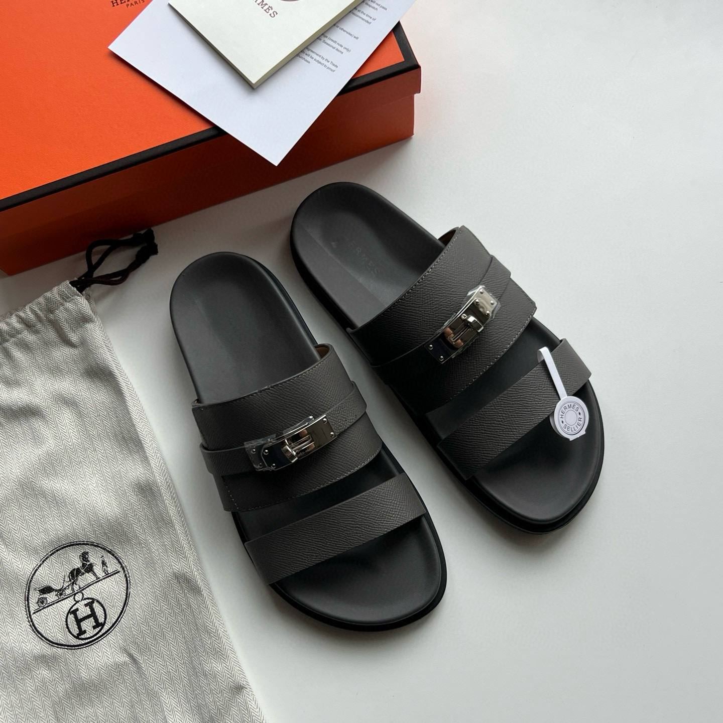 HERMÈS JACKSON  KELLY LOCK SANDALS GREY