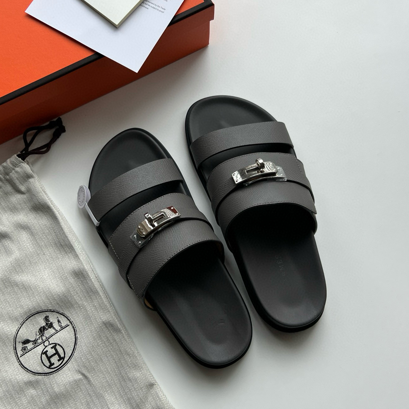 HERMÈS JACKSON  KELLY LOCK SANDALS GREY