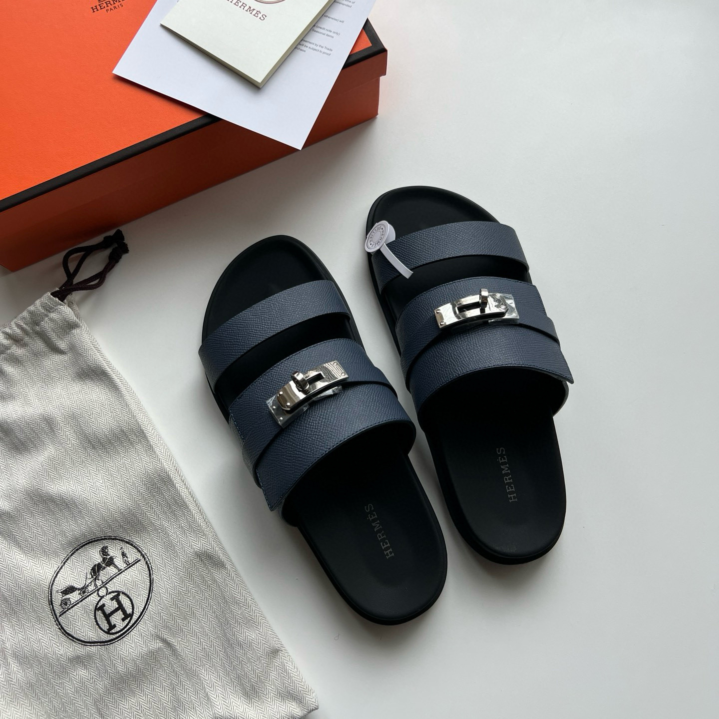 HERMÈS JACKSON  KELLY LOCK SANDALS NAVY BLUEB