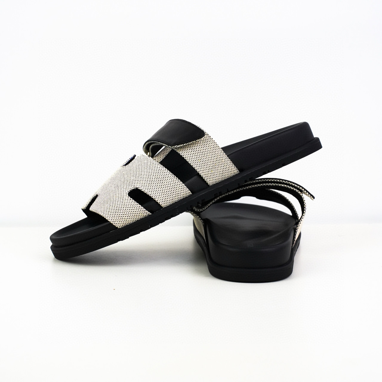 HERMES CHYPRE Sandals HERMES CHYPRE Sandals