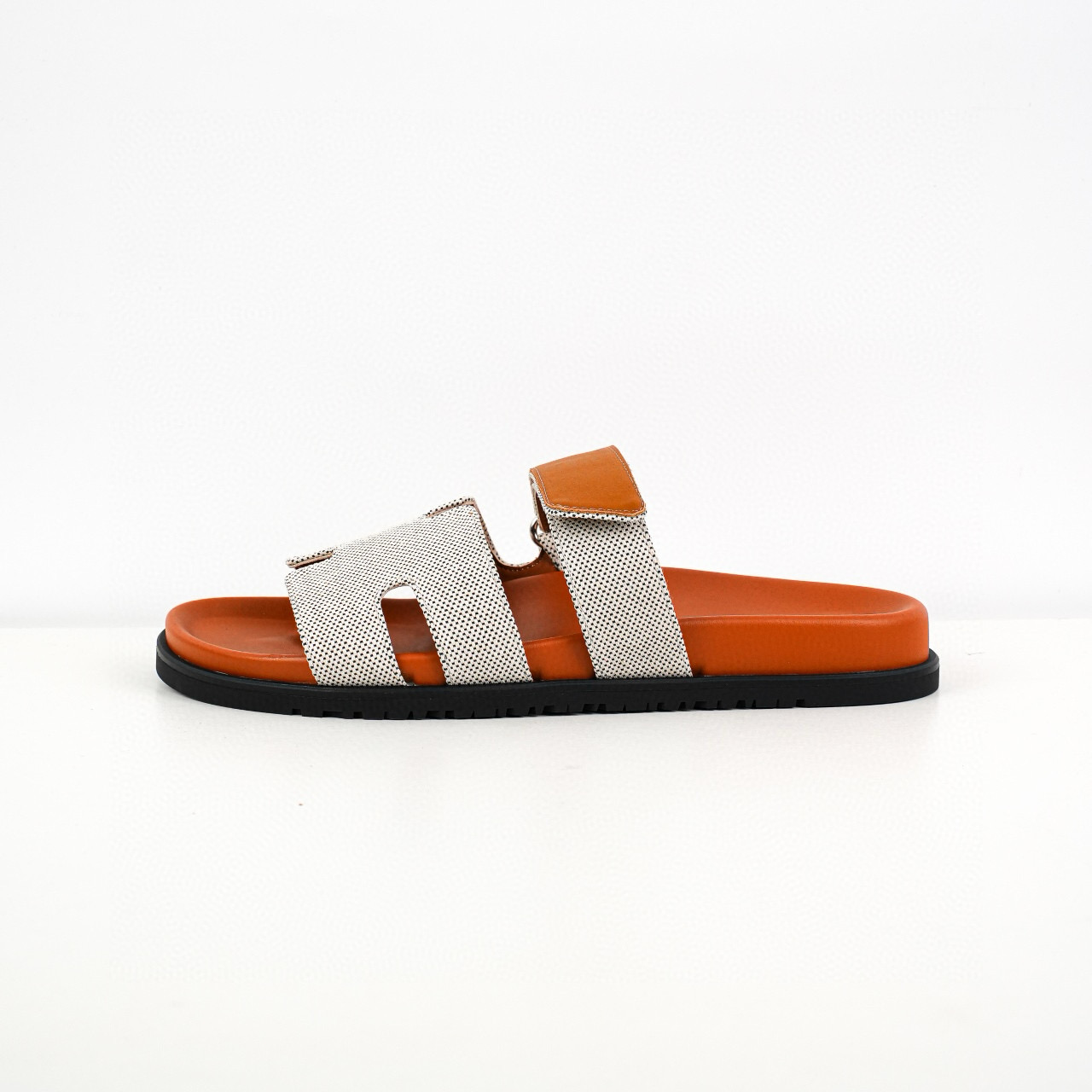 HERMES CHYPRE Sandals HERMES CHYPRE Sandals