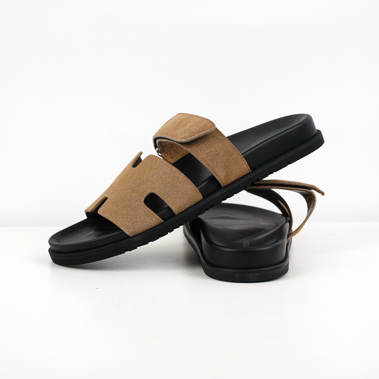 HERMES CHYPRE Sandals HERMES CHYPRE Sandals