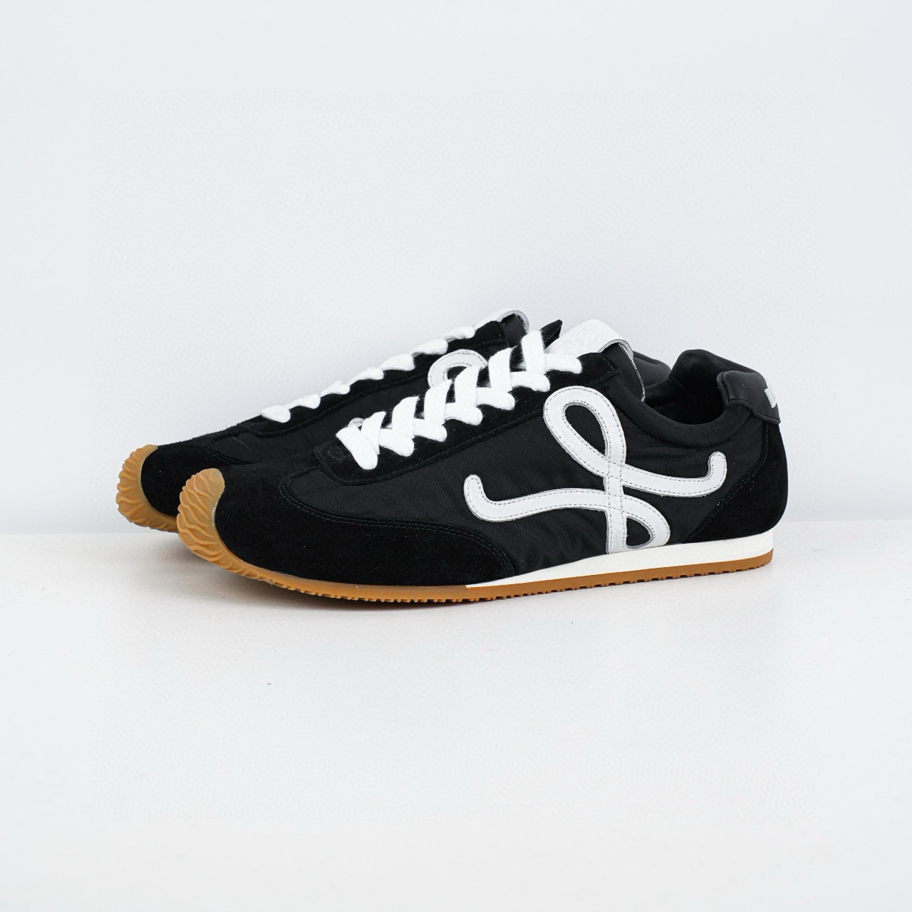 Loewe Ballet Runner 2.0