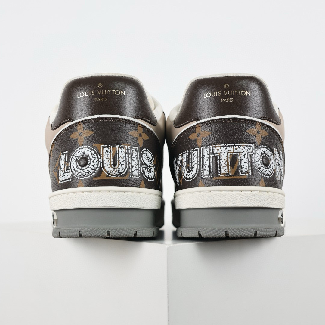 LOUIS VUITTON LV Trainer Sneaker LOUIS VUITTON LV Trainer Sneaker