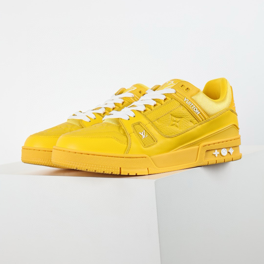 LOUIS VUITTON  LV Trainer Sneaker 