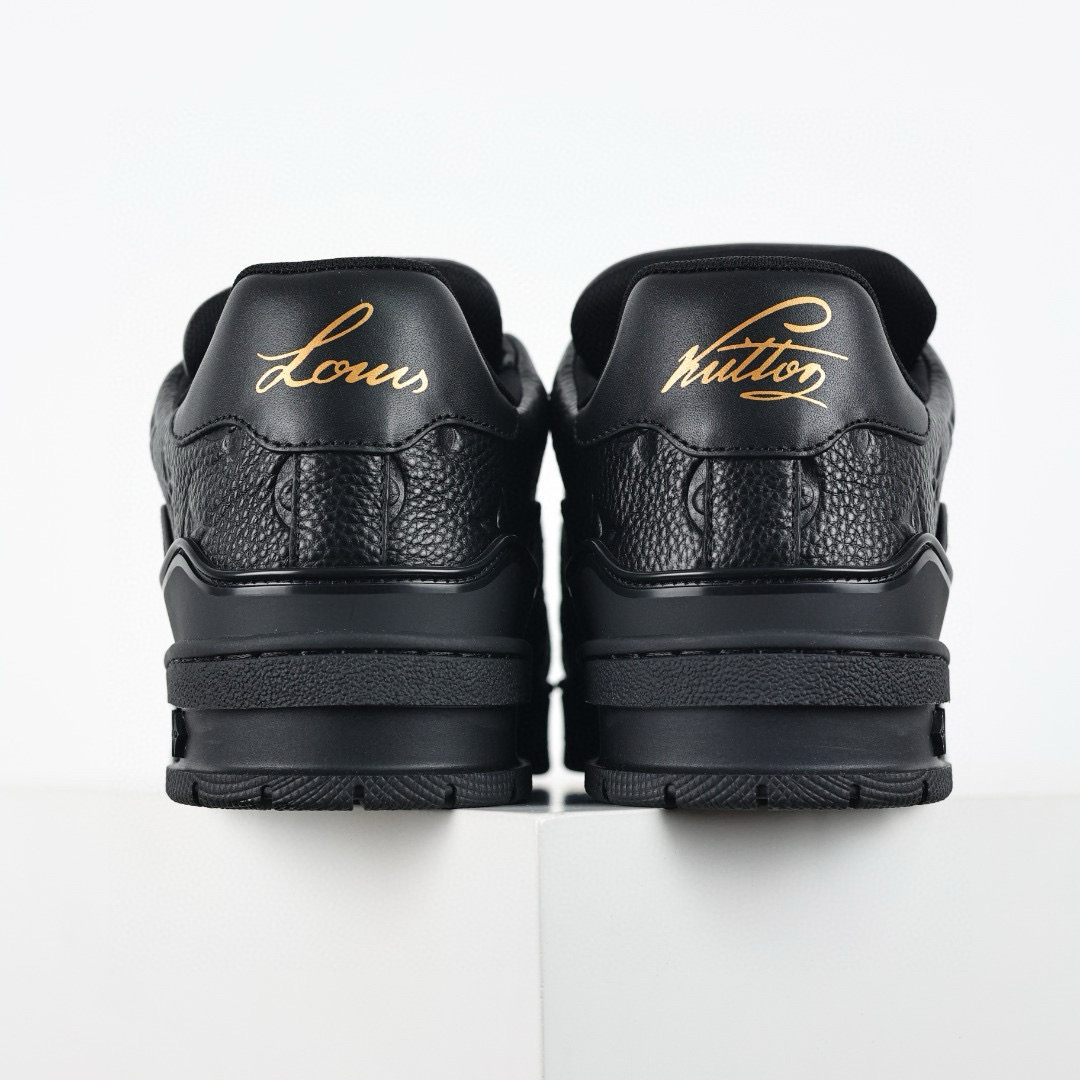 LOUIS VUITTON LV Trainer Sneaker LOUIS VUITTON LV Trainer Sneaker