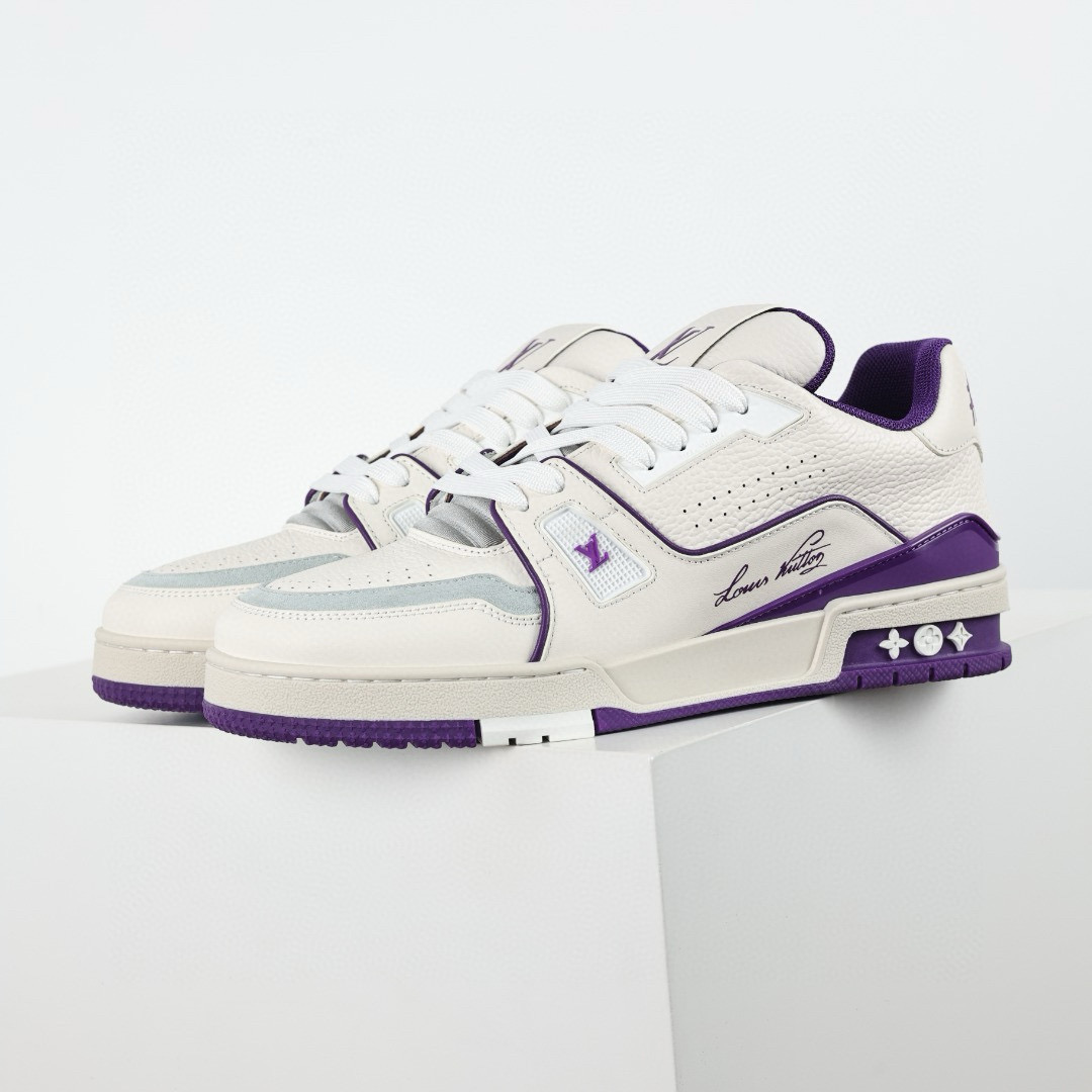 LOUIS VUITTON  LV Trainer  Sneaker