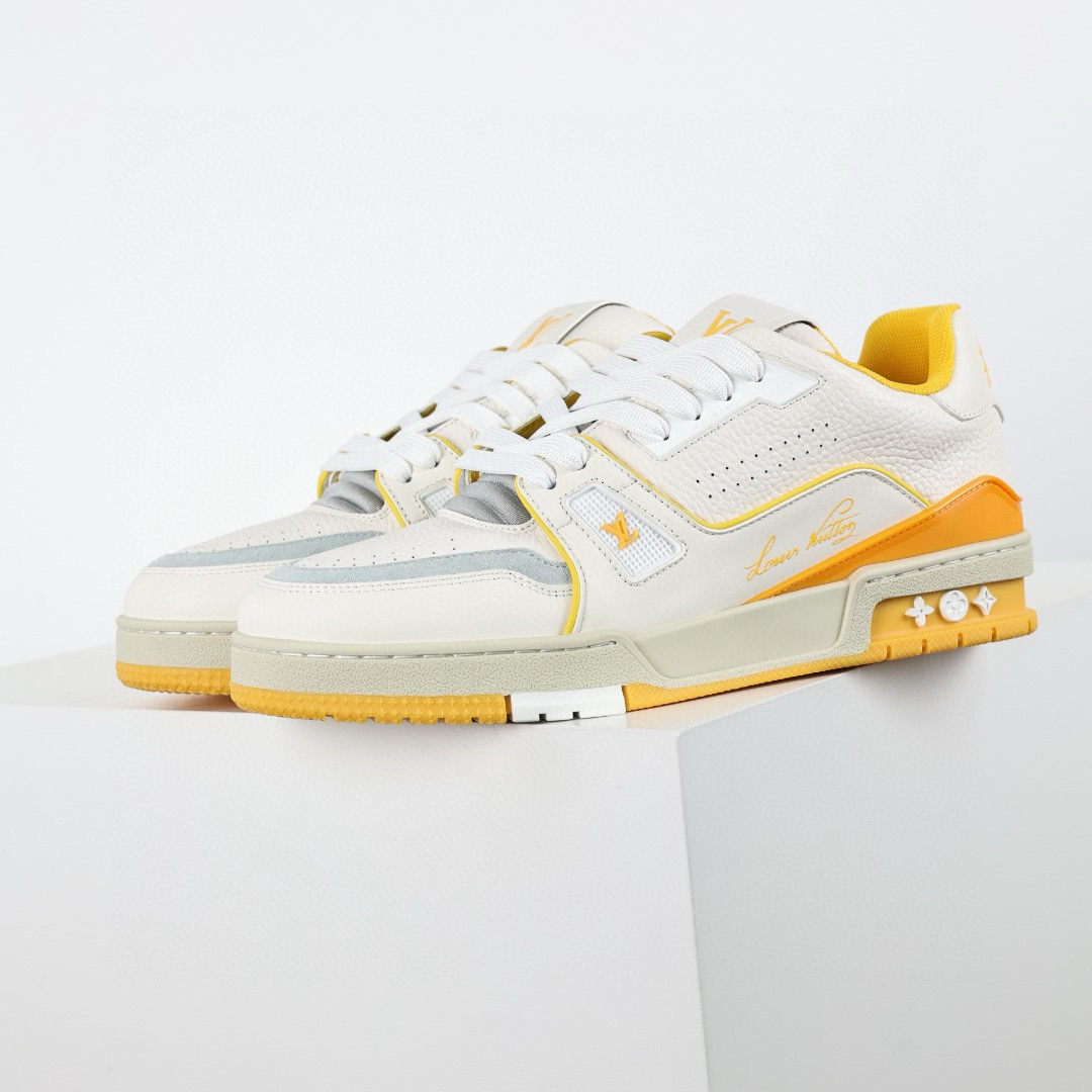 LOUIS VUITTON  LV Trainer  Sneaker