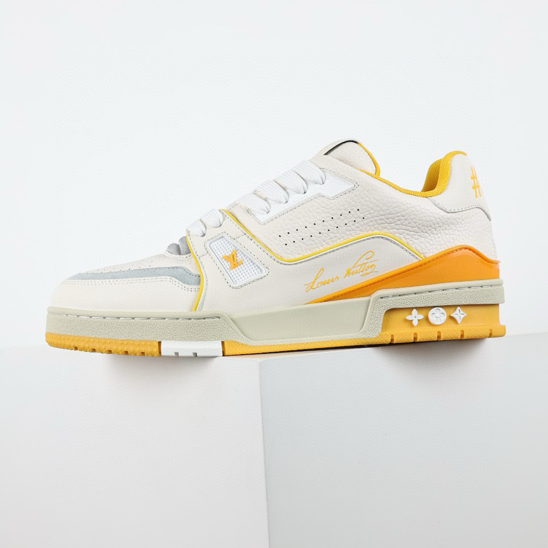 LOUIS VUITTON LV Trainer Sneaker LOUIS VUITTON LV Trainer Sneaker
