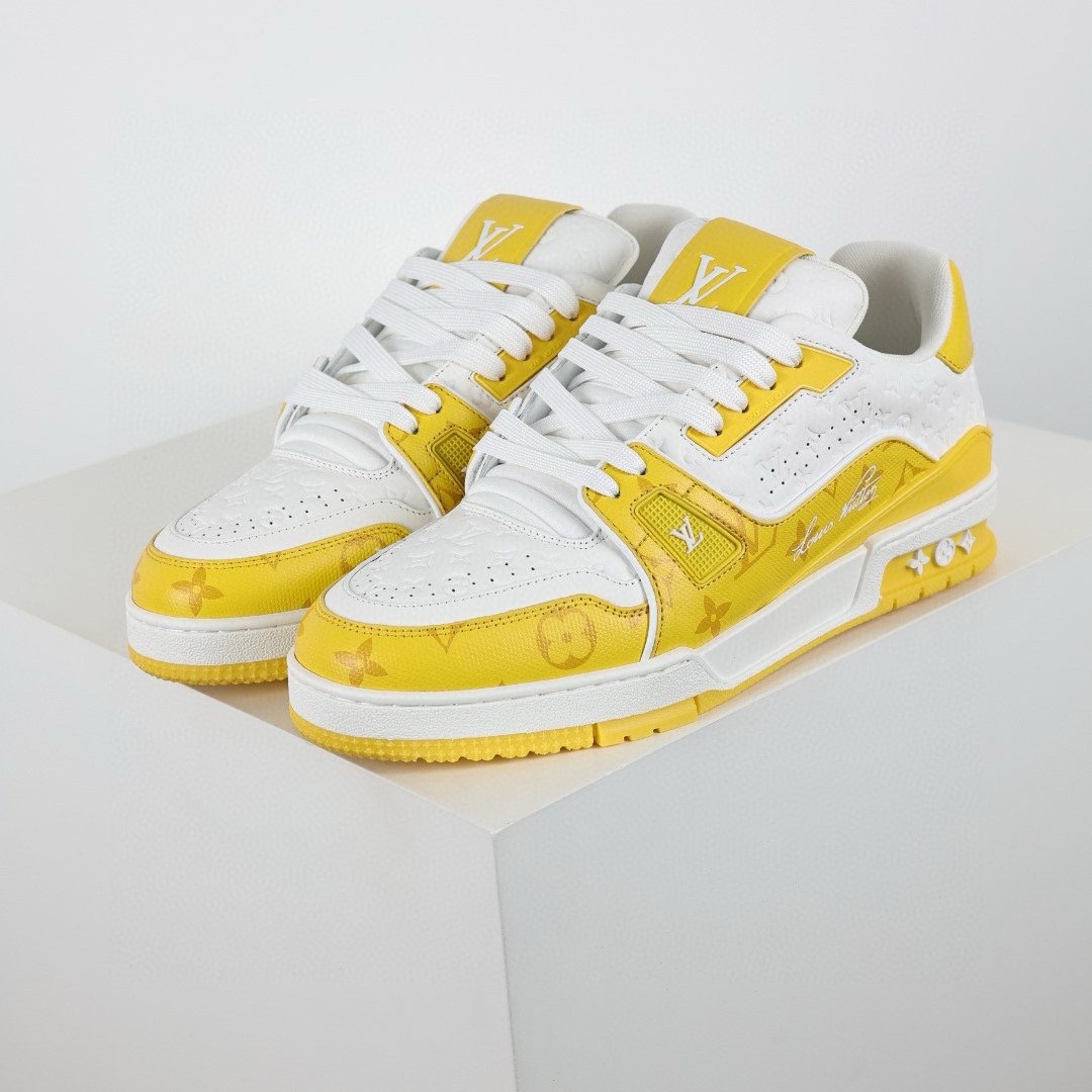 LOUIS VUITTON  LV Trainer Sneaker