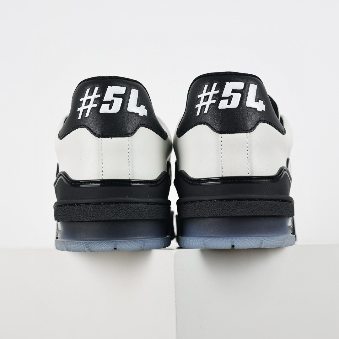 LOUIS VUITTON LV Trainer Sneaker LOUIS VUITTON LV Trainer Sneaker