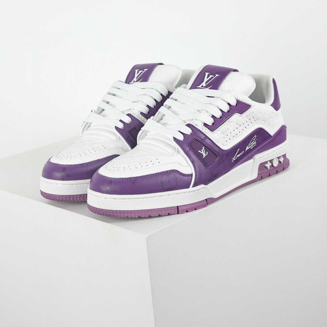 LOUIS VUITTON  LV Trainer Sneaker