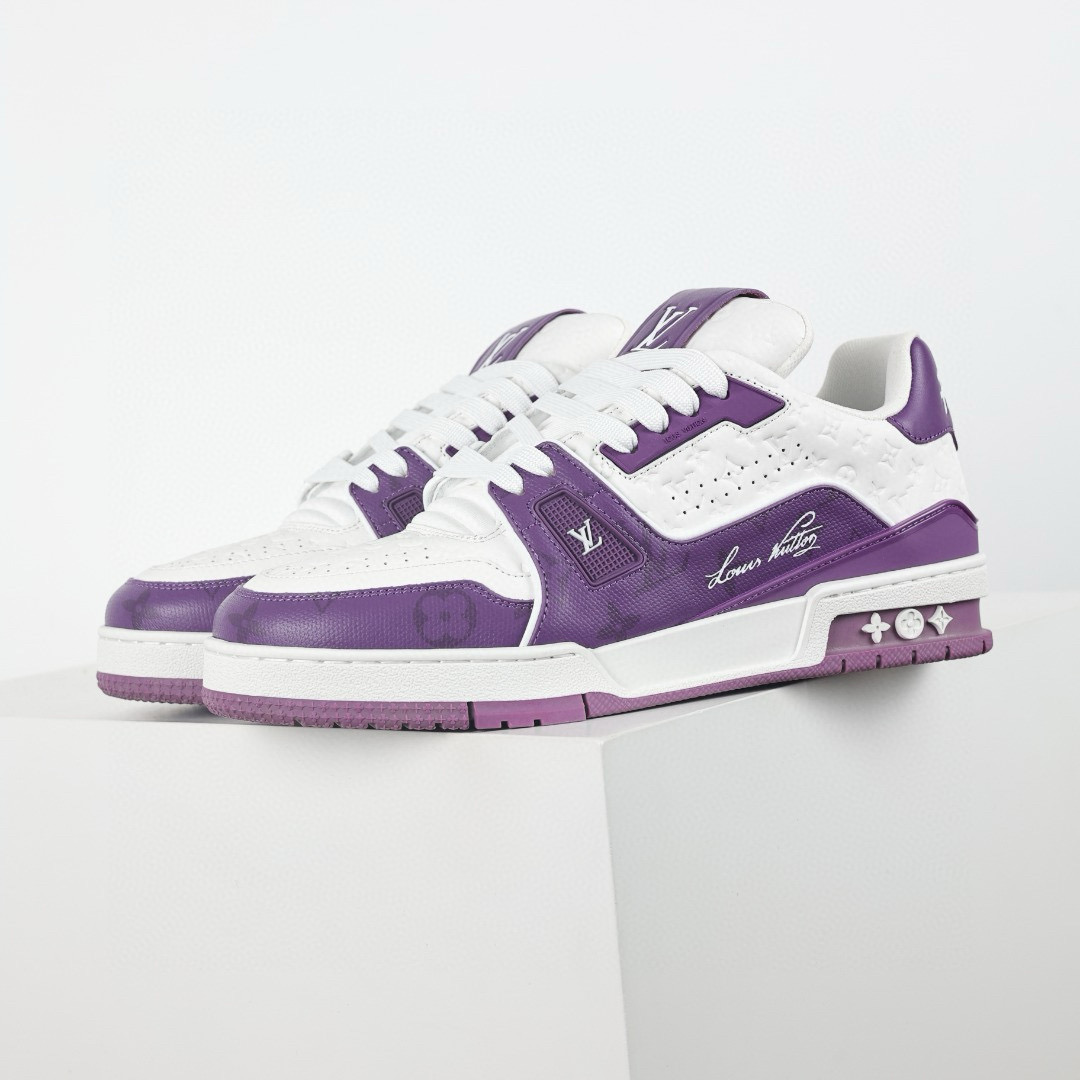 LOUIS VUITTON  LV Trainer Sneaker