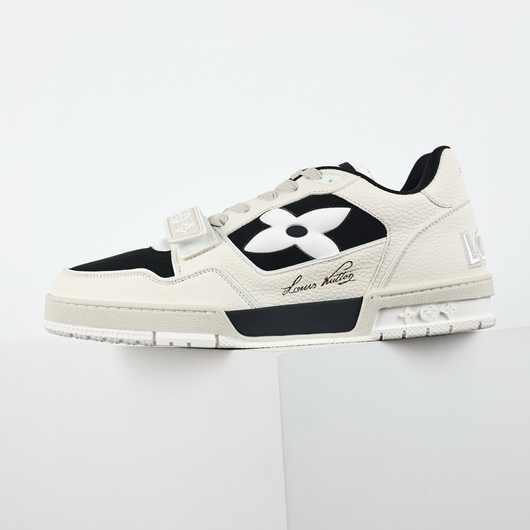 LOUIS VUITTON LV Trainer Sneaker LOUIS VUITTON LV Trainer Sneaker